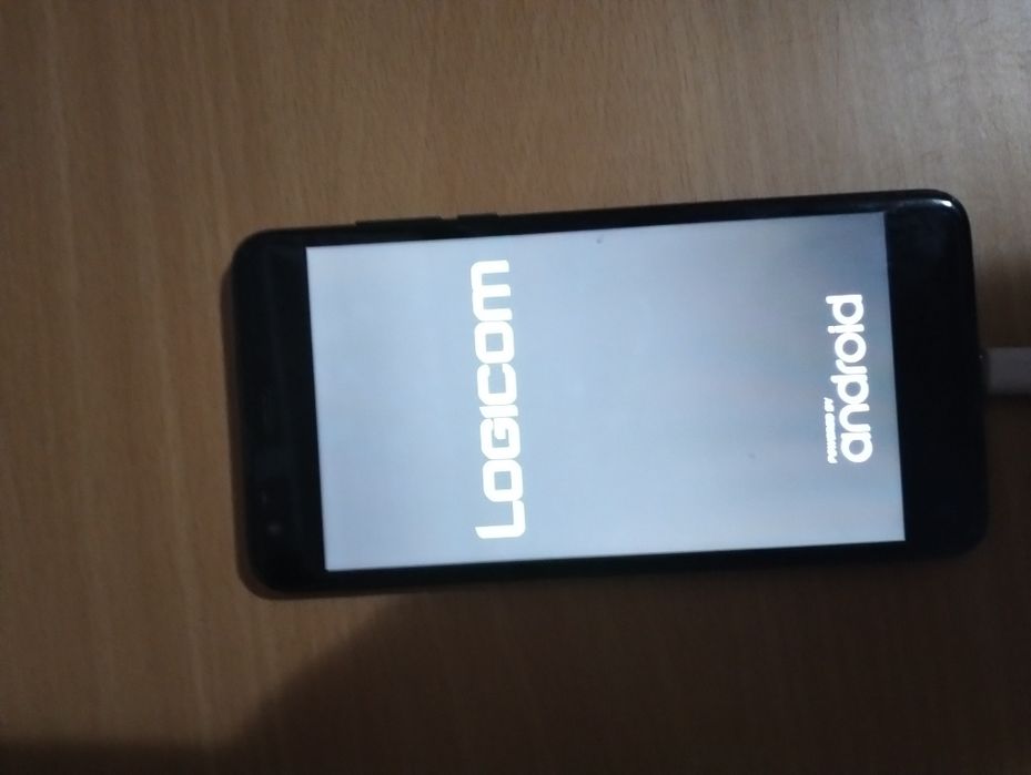 Vand telefon logicom