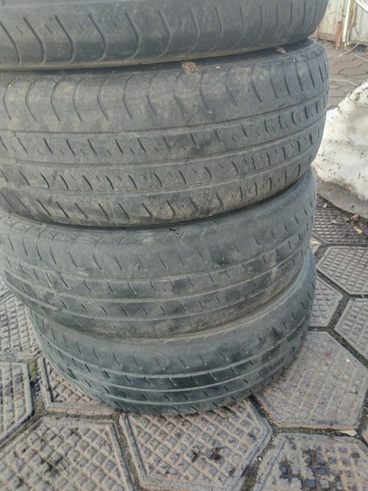 Продам шины летние