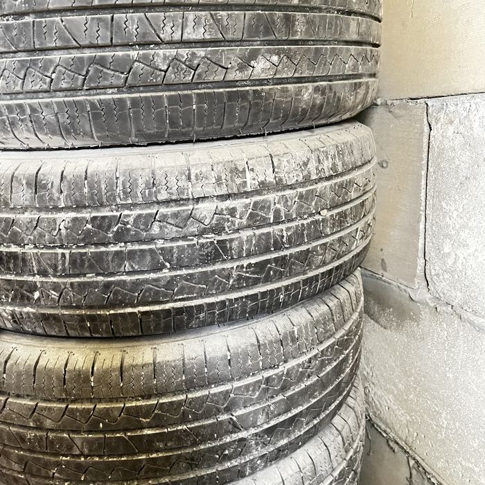 Продам шины                 .