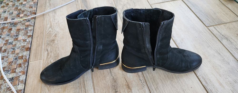 Incaltaminte-ghetute