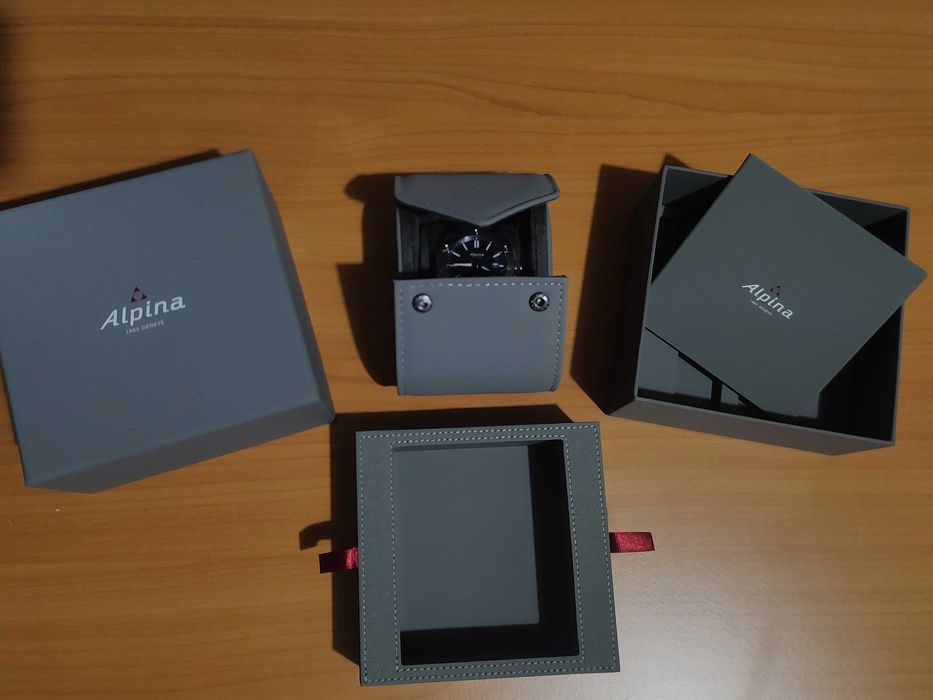 Часовник Alpiner Extreme Automatic