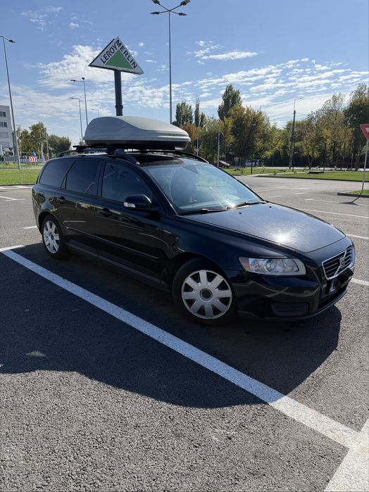 VOLVO V50 2010 — imagine 3