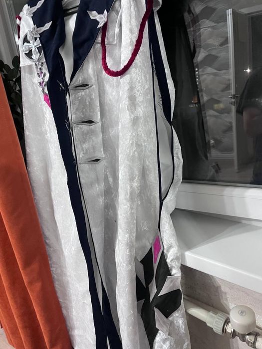 Плащ геншин фатуи на Коломбину