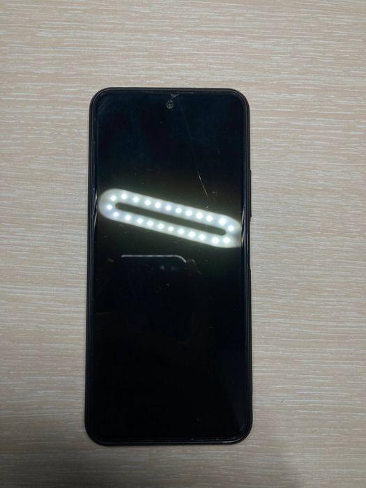 Продам 2 смартфона, Redmi 12, Redmi 10A