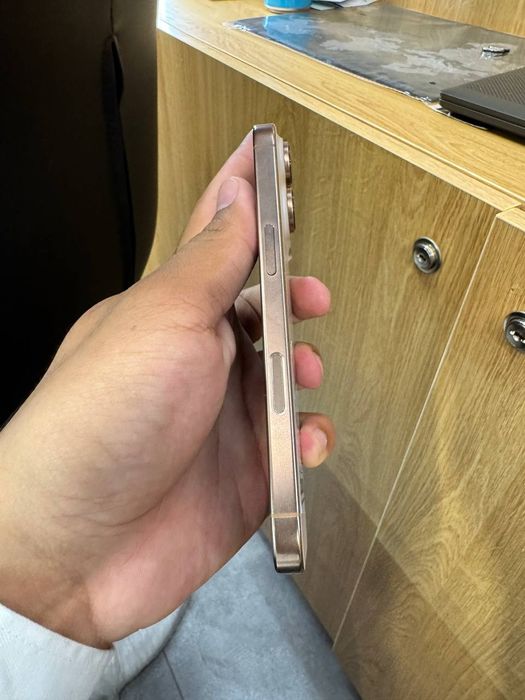 iphone 16 pro idiyal