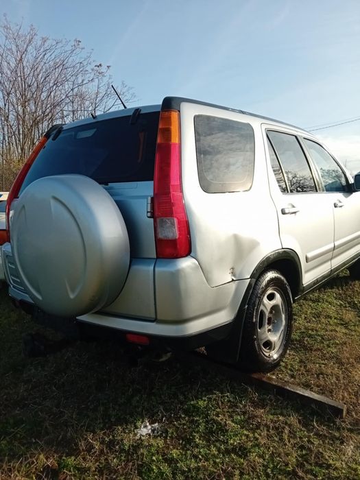 Продавам Honda CR V  на части
