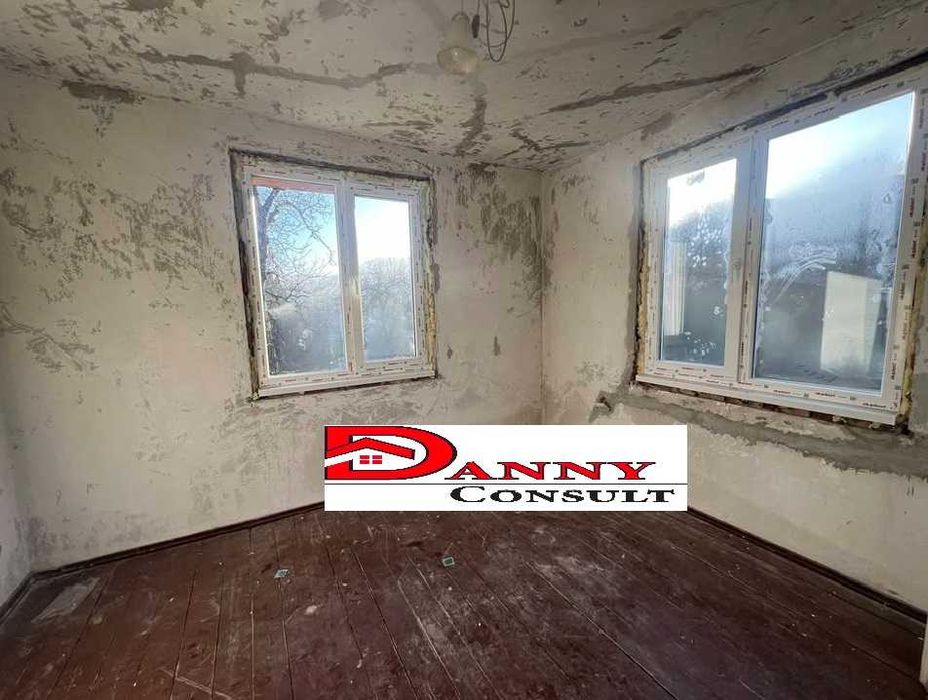 Продава се Къща в Велико Търново, Акация - 60 кв.м за 334 €/кв.м - Снимка #12