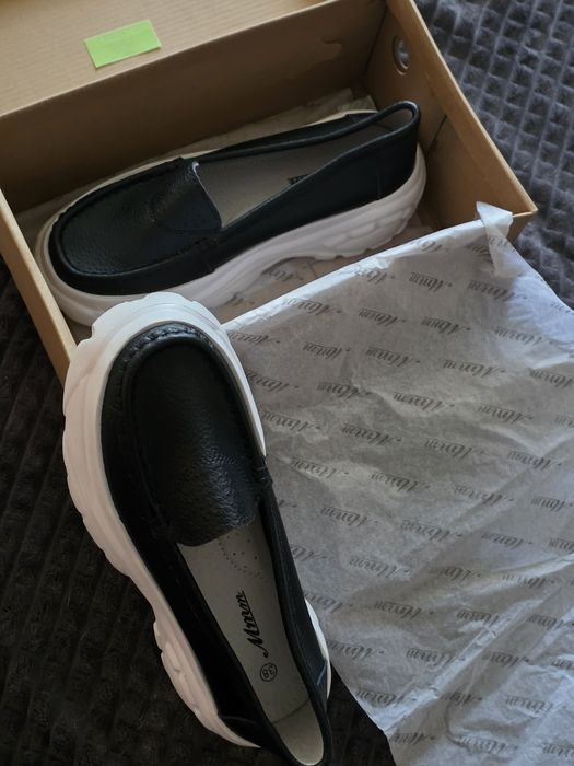 Мокасини тип лоуфари от естествена кожа с дебела подметка