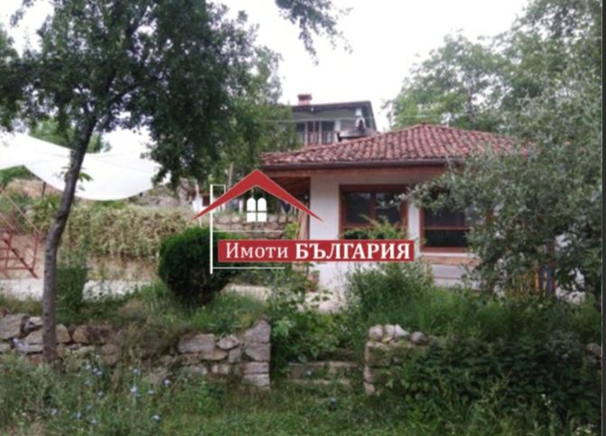 Продава се Къща в Карлово - 480 кв.м за 436 €/кв.м - Снимка #15