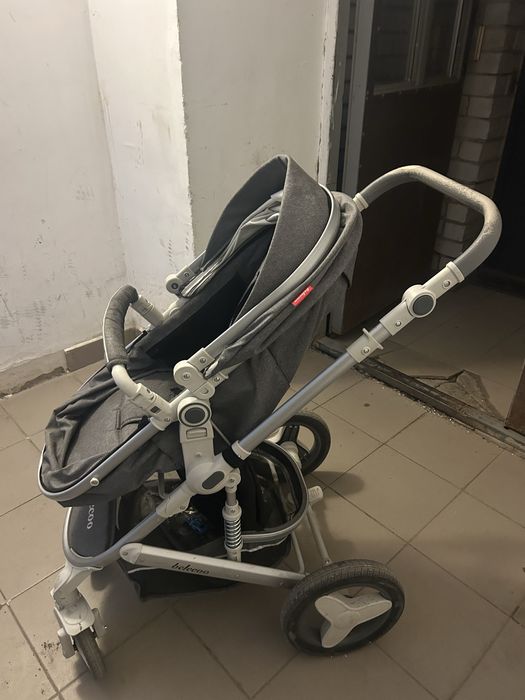 Продам коляску в хорошем состоянии