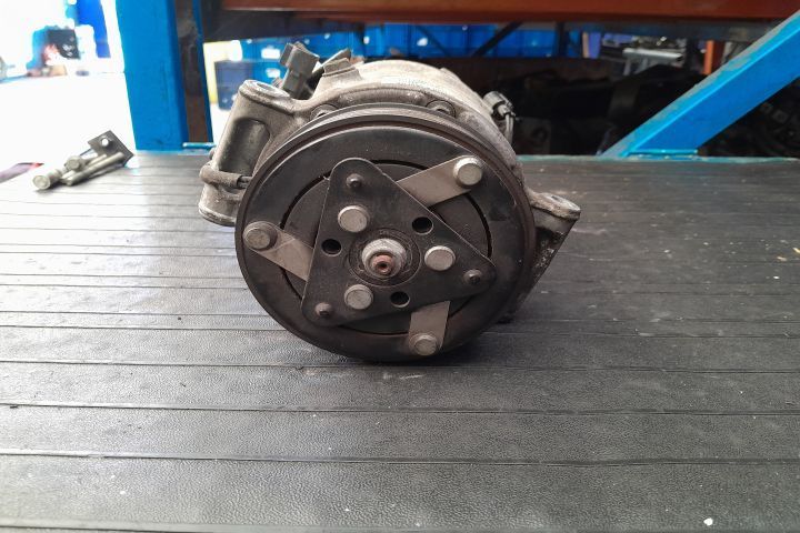 Compresor AC 9X23-19D629-DA 9X23-19D629-DA Jaguar XF X250 [2007 - 201