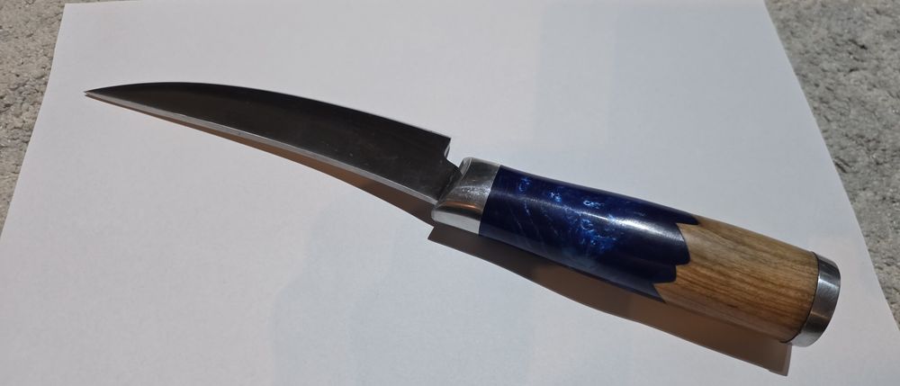 Cuţit Utilitar Premium (Olive & Blue Epoxy)