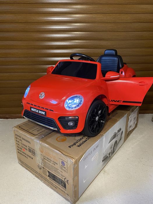 Детска кола Volkswagen Beetle с дистанционно 12V 4,5Ah