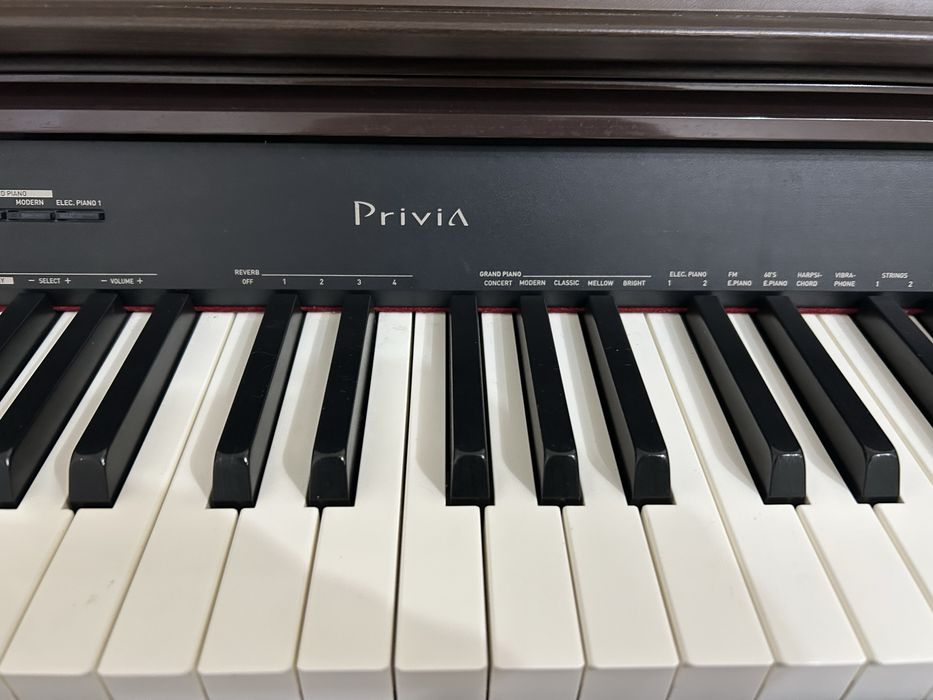 Пианино Casio Privia