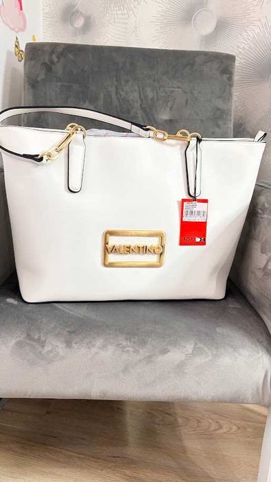 Vand genti  Valentino originale mai multe culori