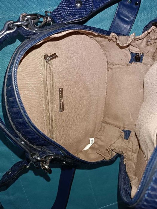 Продам синюю сумку на ремне