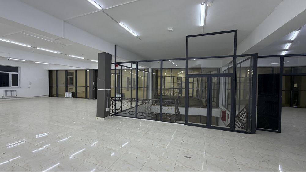 Бағила сауда үйінің 4 қабаты жалға беріледі 400 кв