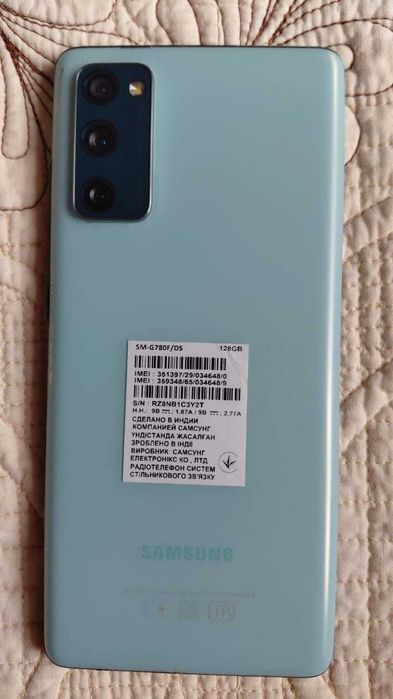 Продам Смартфон Samsung Galaxy S20 FE 6/128GB Cloud Mint