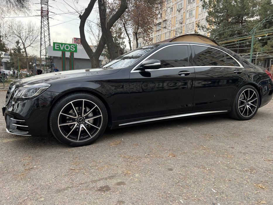 Mercedes w222 с водителем