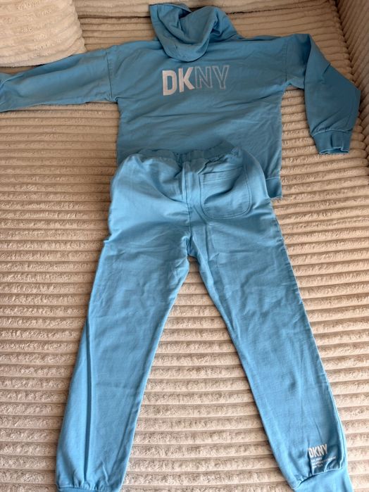 Детски комплект DKNY