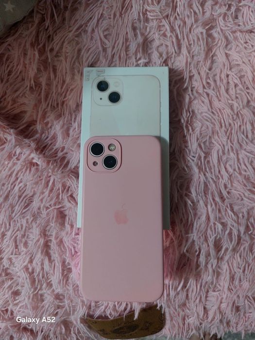 Продам Айфон 13 в отличном состоянии