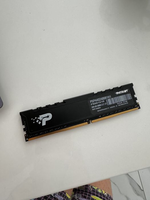 Kit Gigabyte H110-D3A + intel G3900T + 4Gb ddr4 + ssd 120gb Hp