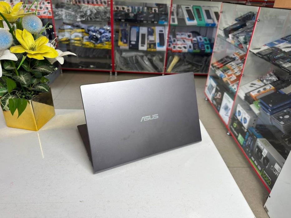 Asus core i3-1115G4 8/256nvme ssd ideal xolatda