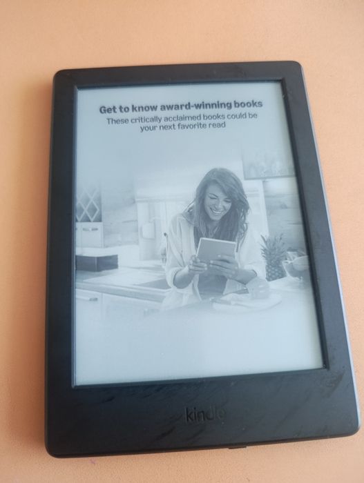 Amazon Kindle (8th Generation) 4GB
