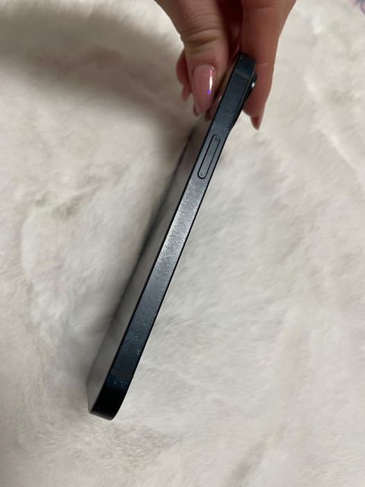 Vand iphone 14 functional.