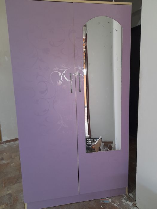Продам шкаф в прихожую