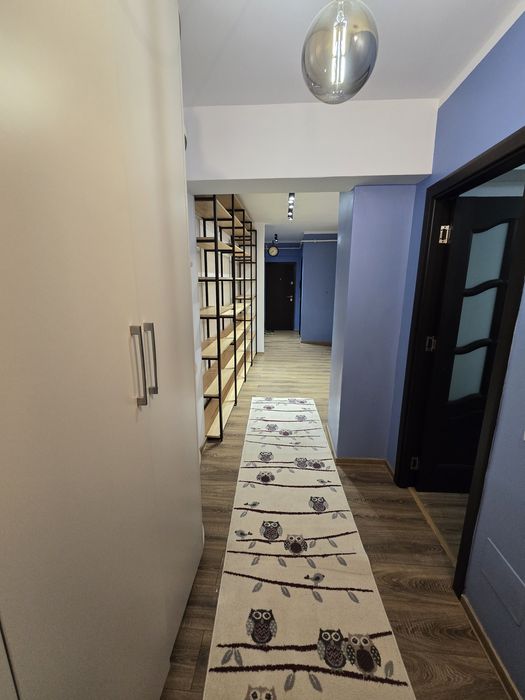 Ofer spre închiriere apartament 3 camere in Valea Lupului