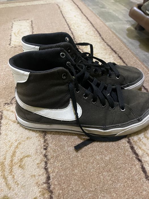 Nike обувки 39номеер