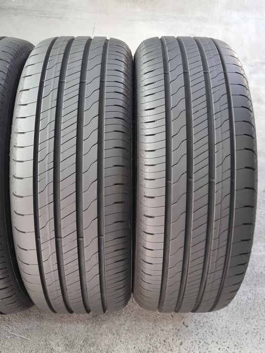 205/55/16 Goodyear 4Броя: 160€ 7.5мм