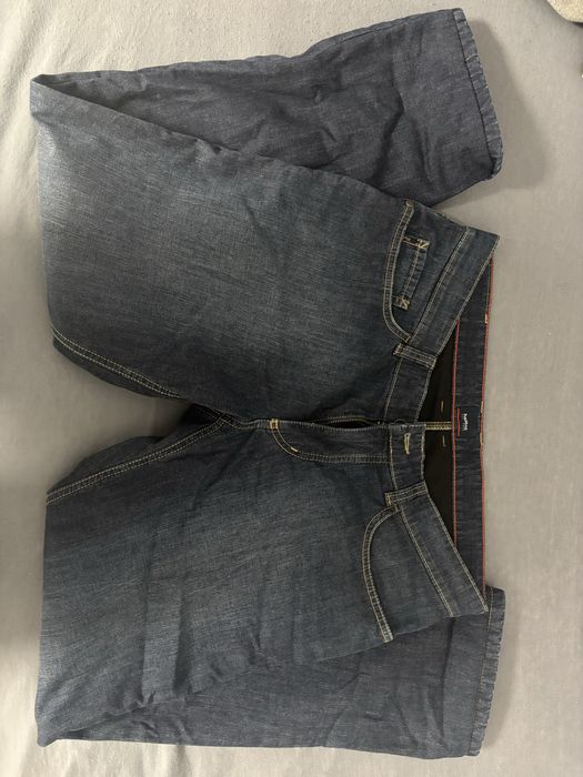 мъжки панталони и дънки