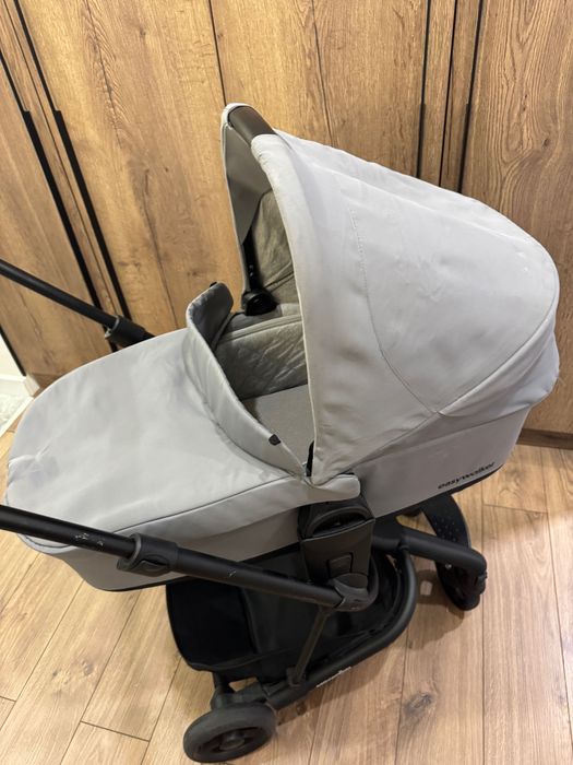 Продам коляску easywalker Charley 2в 1