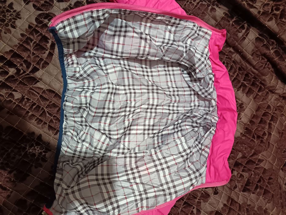 Продам детскую вессению куртку