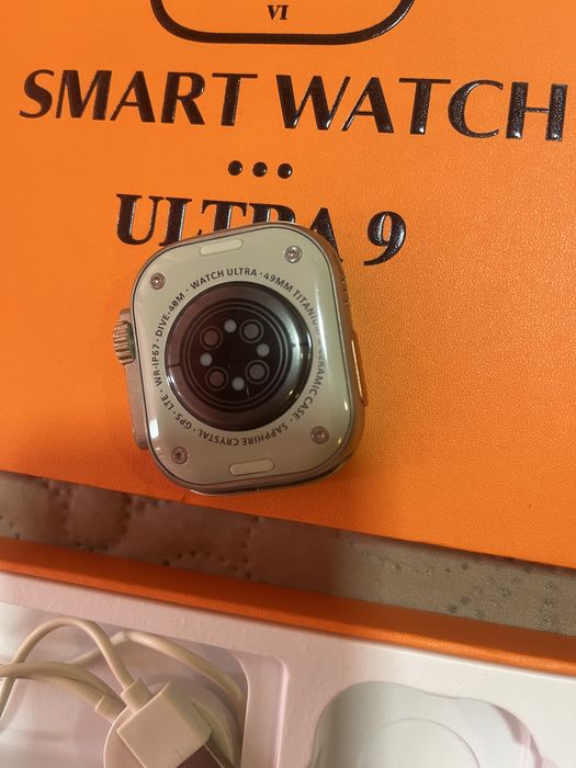 Смарт часовник S 100 Ultra 9, 7 каишки