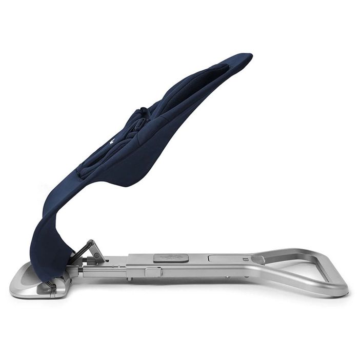 Шезлонг Ergobaby Evolve Bouncer в цвете Midnight Blue