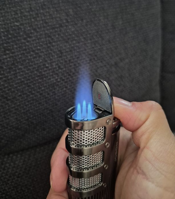 Луксозна запалка за пури JOBON с подарък резачка,три цвята