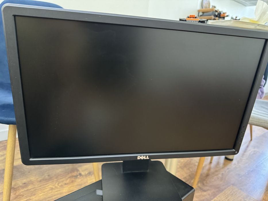 Компютърна конфигурация Dell