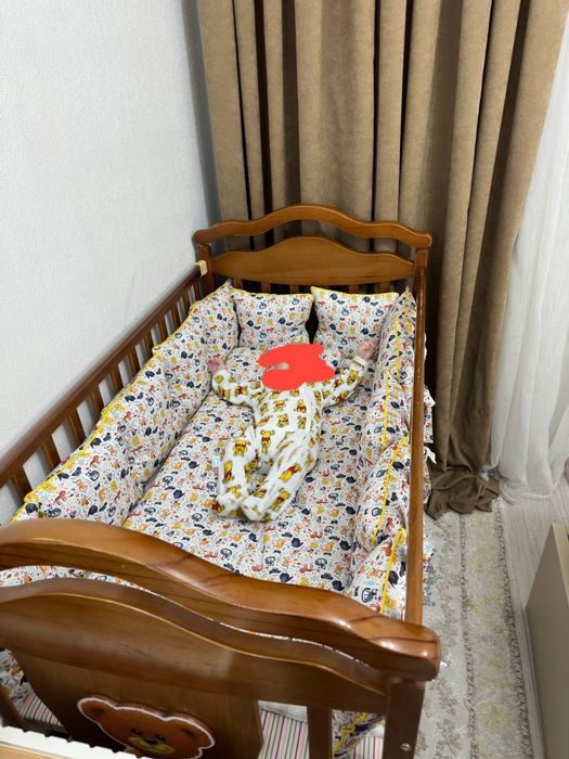 Bolalar uchun kravat srochno sotiladi hamma yostiq koʻrpachalari bilan