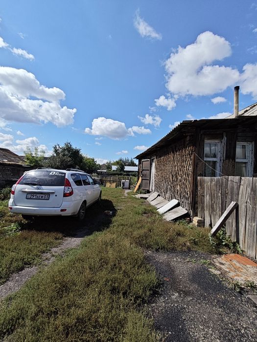 Продам дом с большим участком