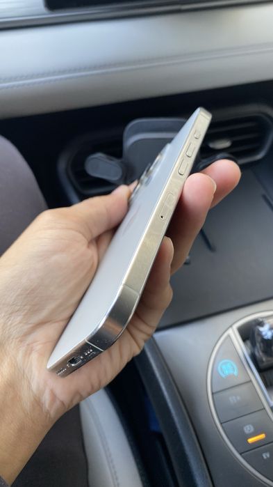 Iphone 16pro (256gb)