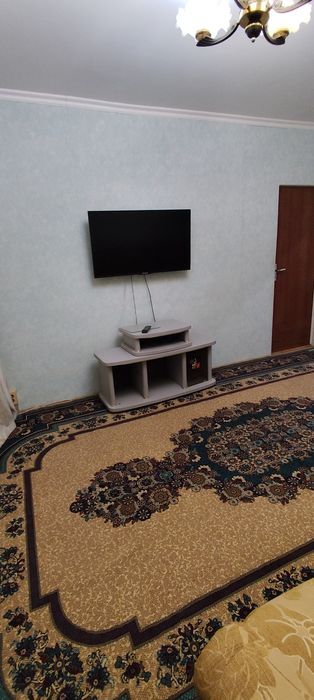 Сдам 2х комнатную квартиру в 10микрораионе 12 доме.