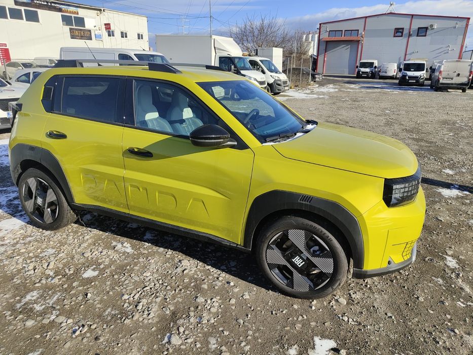 MASINA NOUA !! Fiat Grande Panda 1.2 MHEV 110 CP Automată – Full