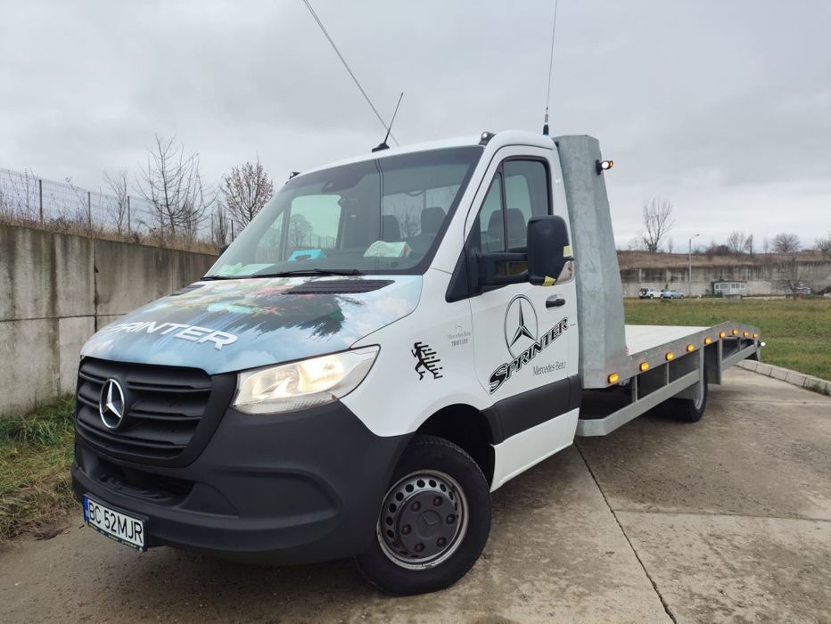 Autoplatforma Mercedes Sprinter / 3.5t