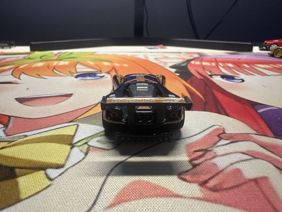 Hot wheels premium Ford GT race (распак)