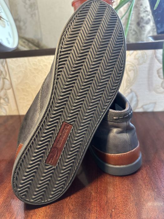 Кожанные ботинки Lacoste