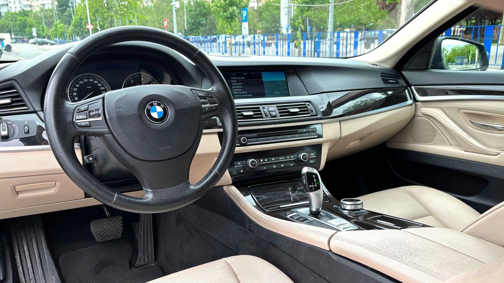 BMW Seria 5 2010 — imagine 2