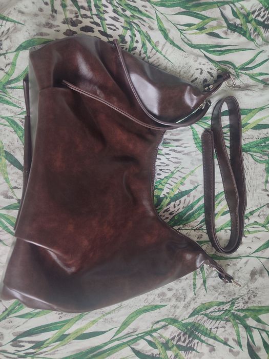 Коричневая большая сумка